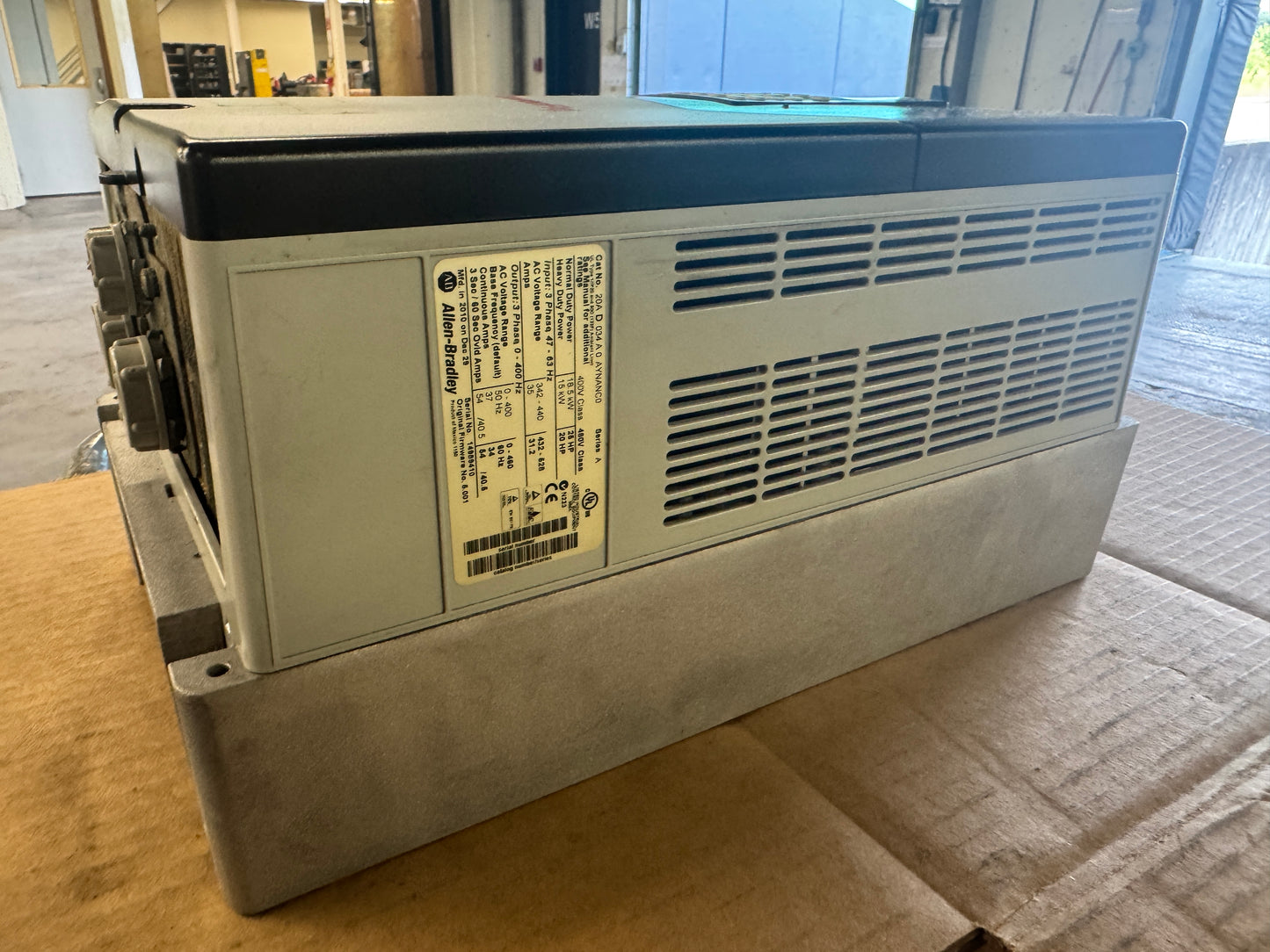 Allen-Bradley 20AD034A0AYNANC0 Variable Frequency Drive 480V AC 3-Phase 01541