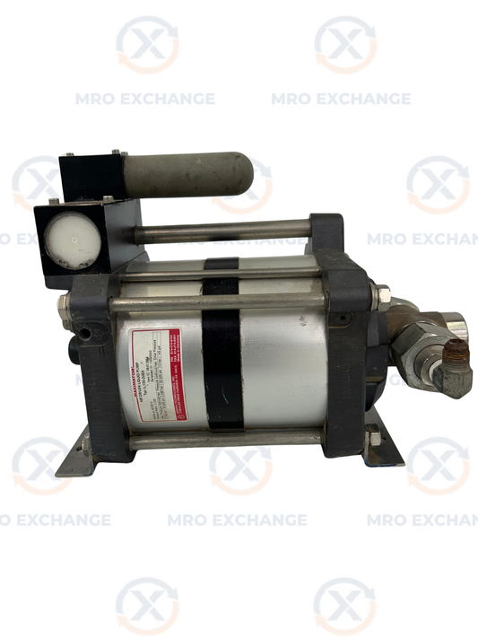 Maximator Air Driven Liquid Pump L100-2VES 2,090 bar / 30,305 psi.
