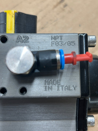 Valworx Pneumatic Spring Return Actuated Ball Valve 530150 AP050 / 521442 1/2 In. NPT 120 PSI Actuator Supply, 600 PSI Valve Body