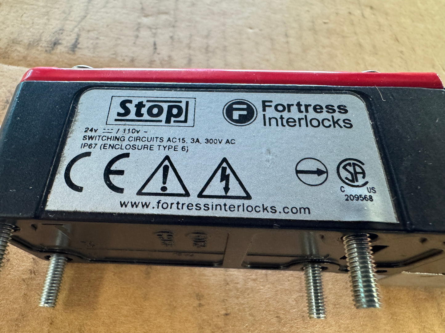 Fortress Interlocks ATHSTOP024X003 Safety Gate Switch 24V DC / 110V AC Untested Surplus