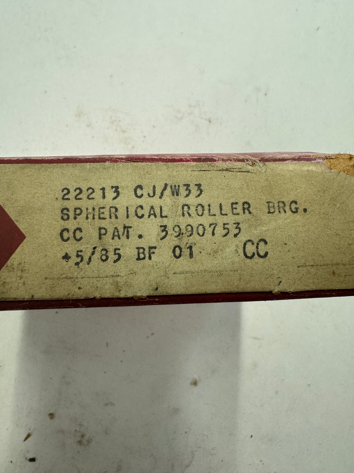 SKF Spherical Roller Bearing 22213 CJ/W33 65 x 120 x 31 mm
