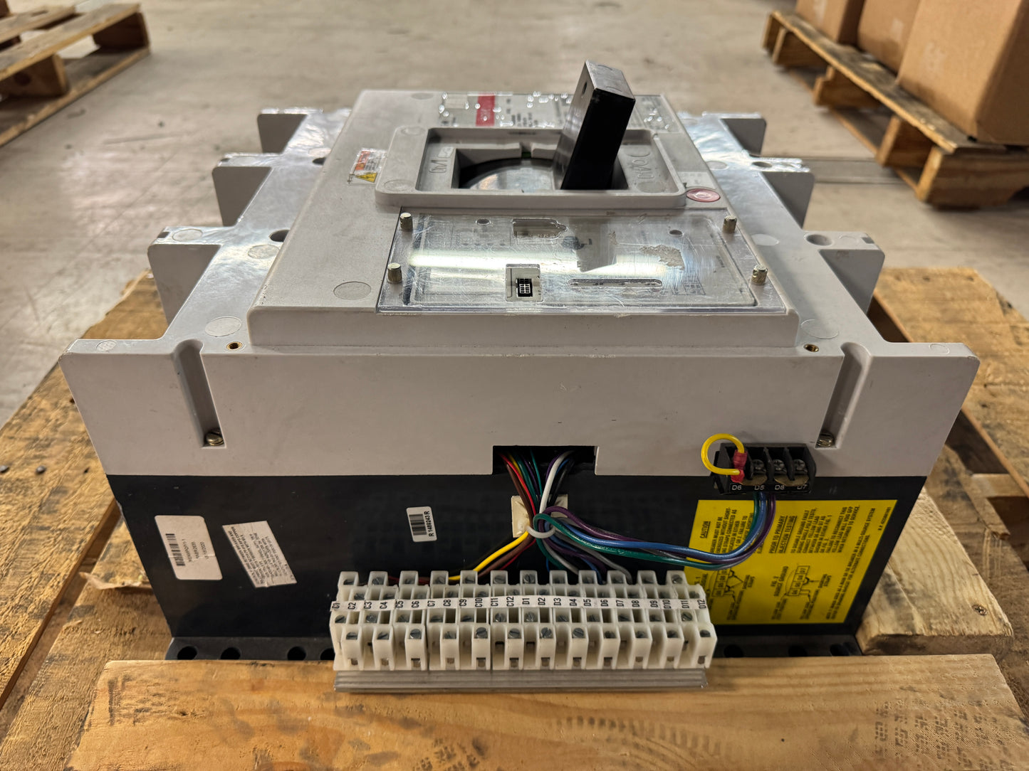 Eaton Molded Case Circuit Breaker RGH320039EC 600V AC