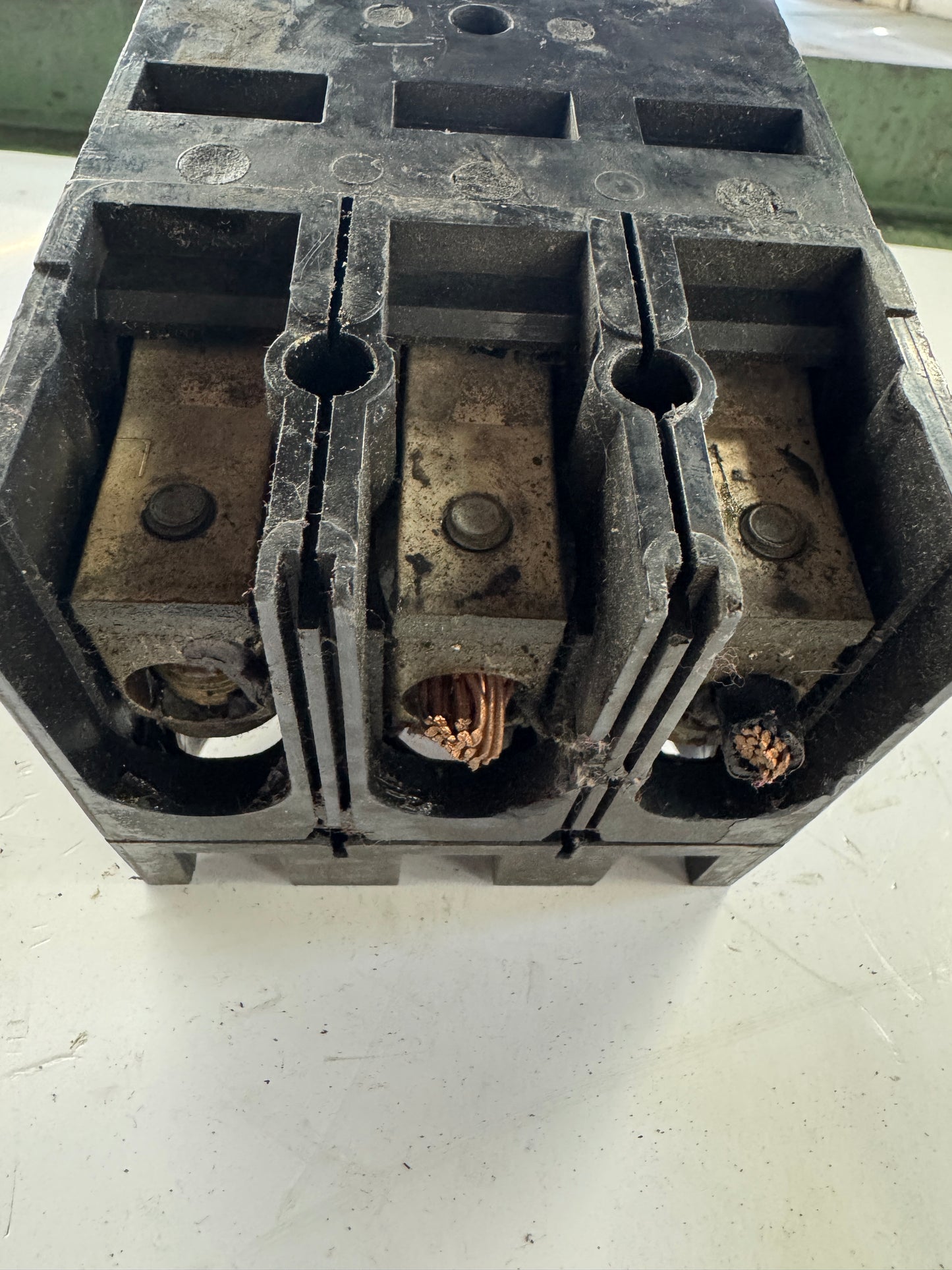General Electric Circuit Breaker TFK236125 600V AC