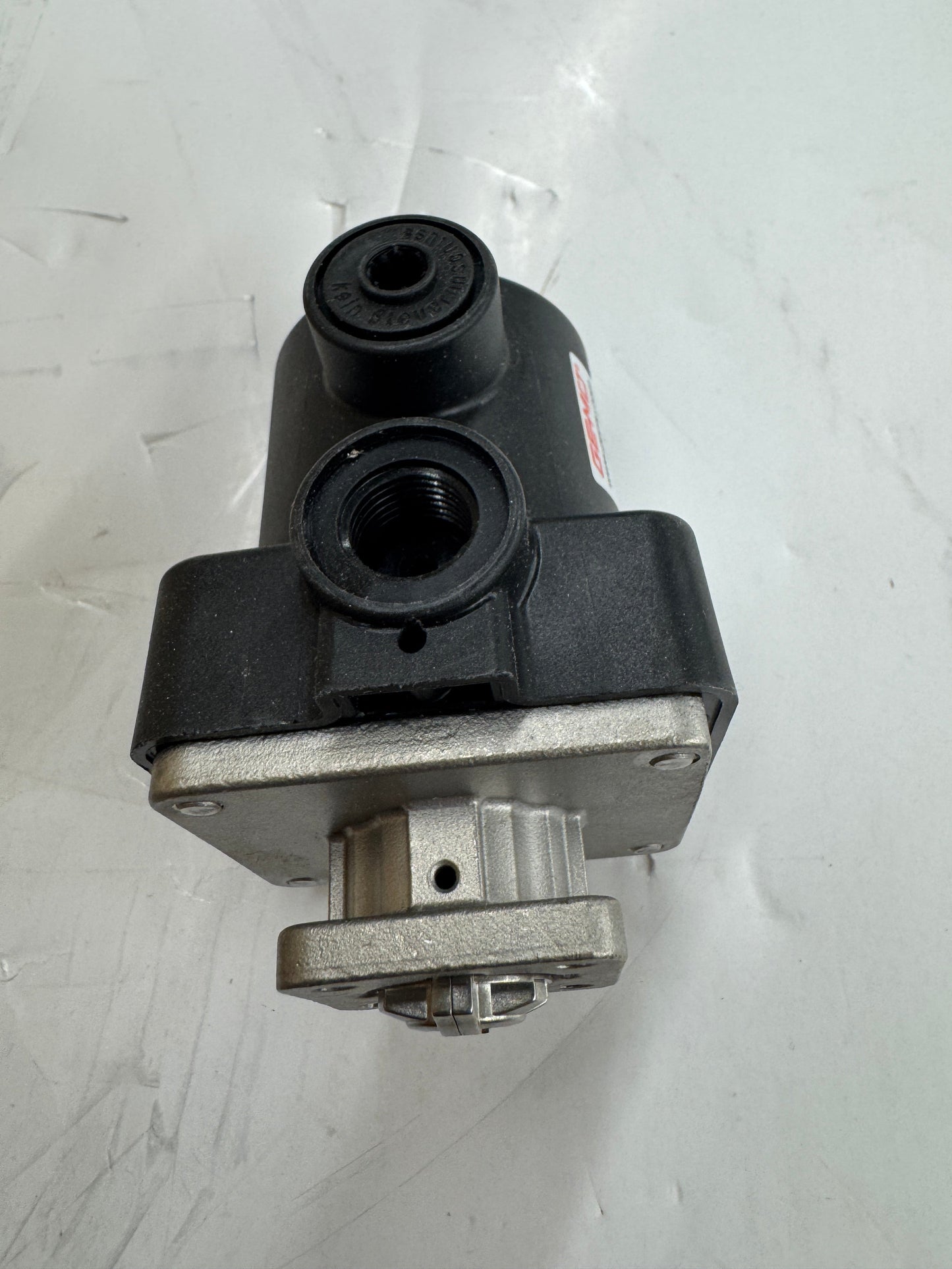 GEMU Pneumatic Diaphragm Valve Actuator 2029426 / 960500DZ-1 1/4 In. to 1/2 In.
