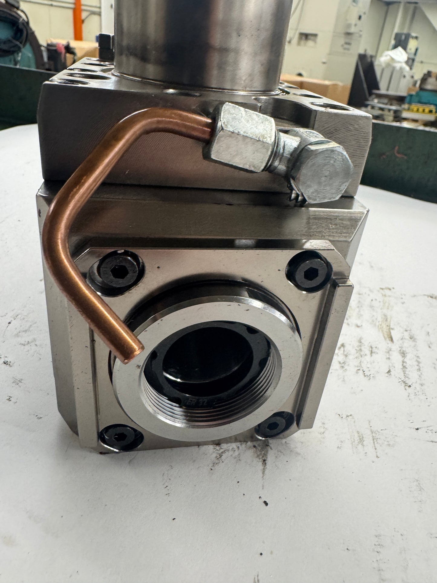 MT Marchetti Live Tool Holder OKU0800232 | BMT60 | ERA32 + ERA32 Twin Output | Orientation: Axial | Coolant Through 1001-1