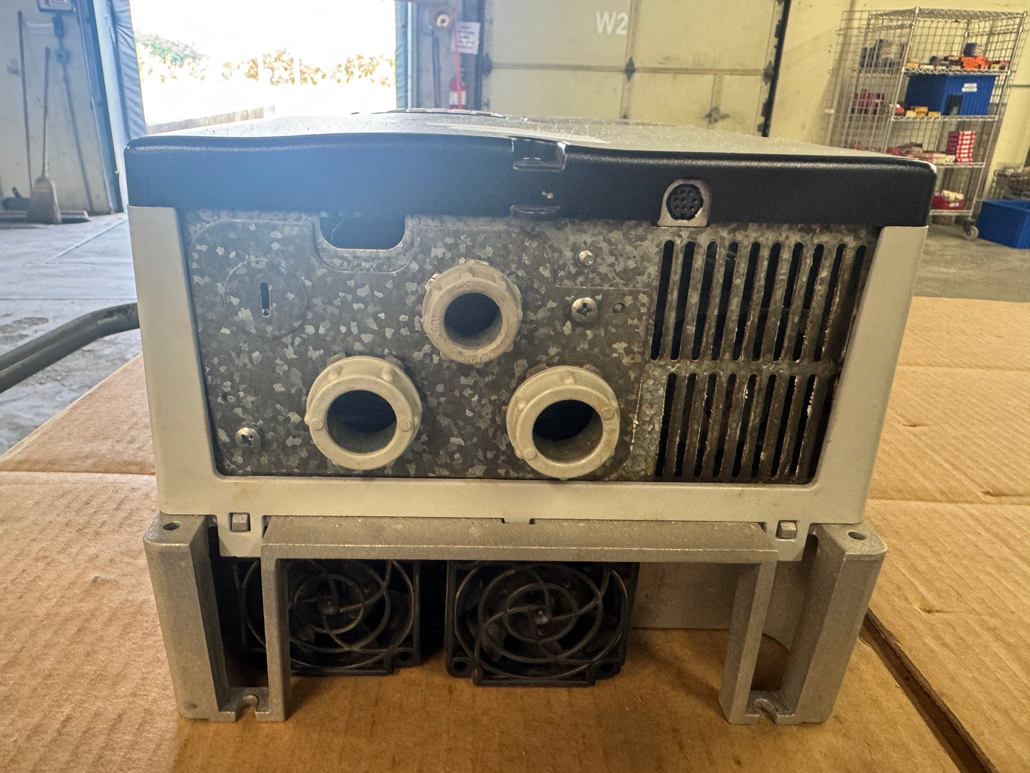 Allen-Bradley 20AD034A0AYNANC0 Variable Frequency Drive 480V AC 3-Phase 01542