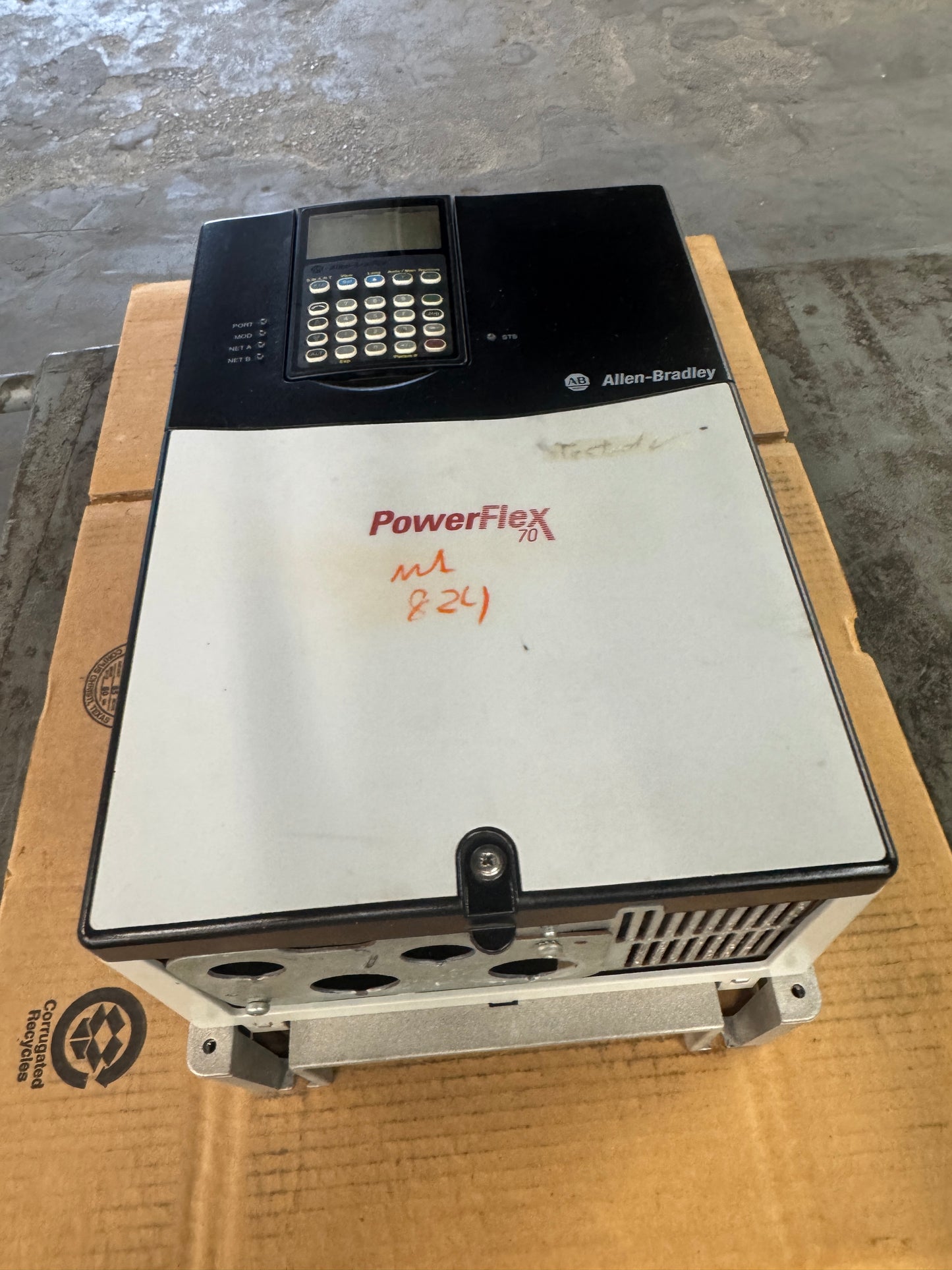 Allen-Bradley AC Drive 20AD034A3AYNANC0 - 25 HP Variable RPM