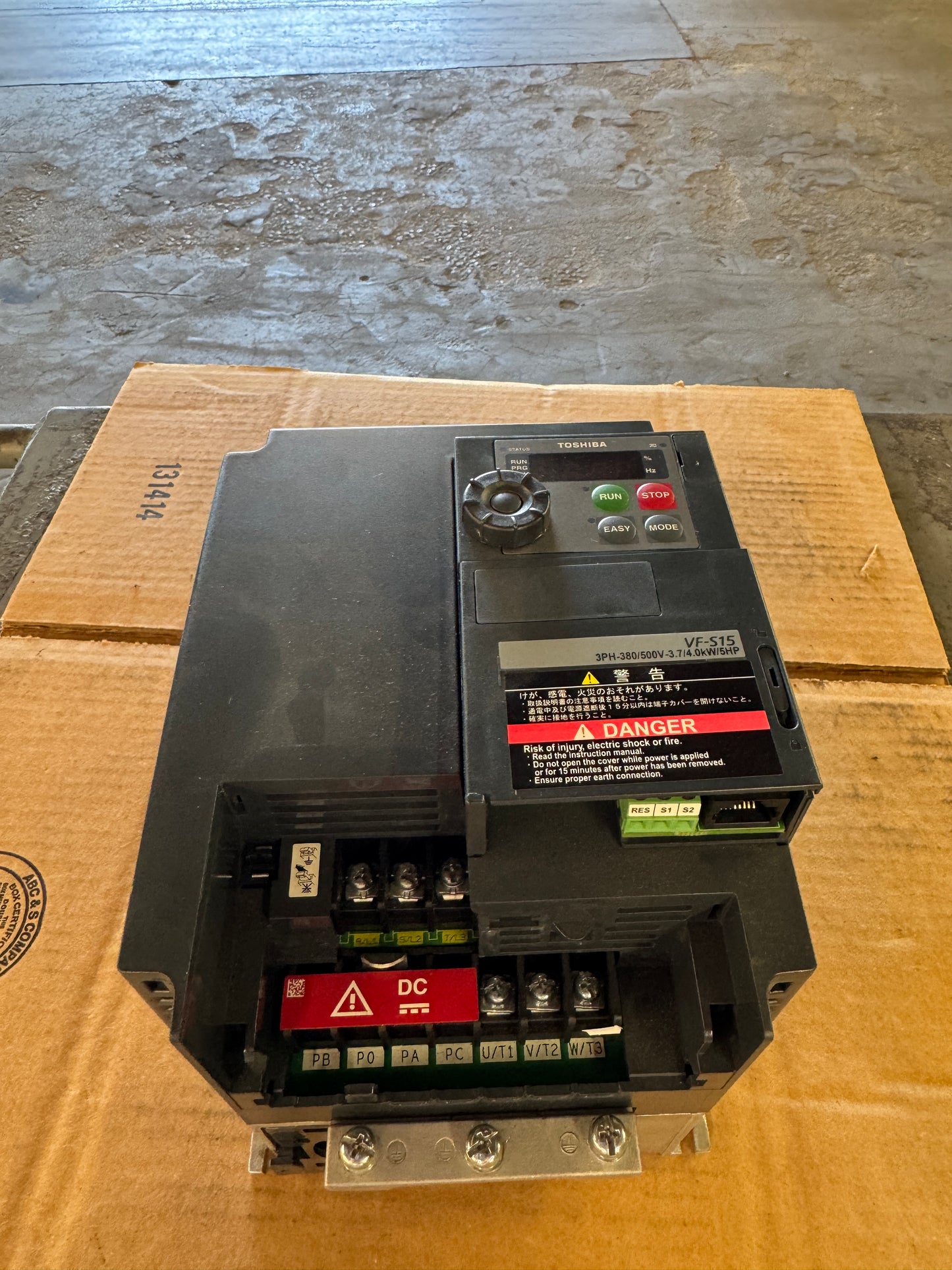 Toshiba VFS15-4037PL-W1 Variable Frequency Drive 380/500V 3-Phase Untested Surplus