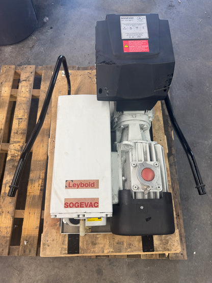 Leybold Rotary Vane Vacuum Pump SV 120 BIFC 10 mbar Max Abs. Operating Pressure
