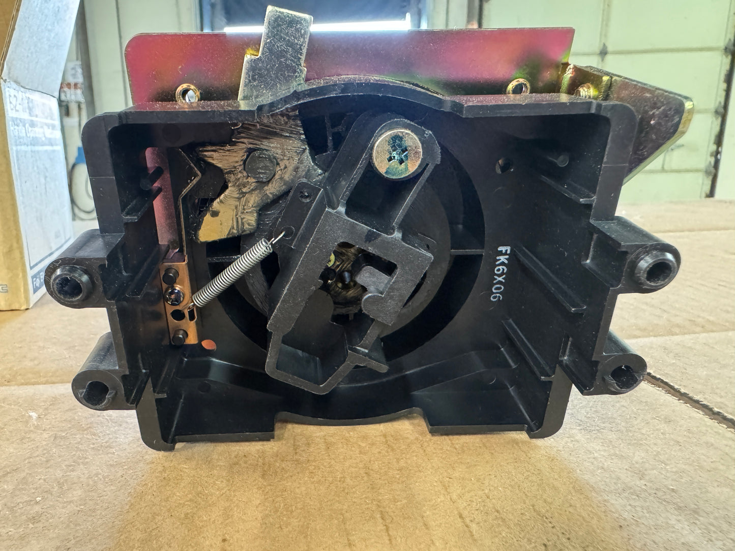 Fuji Electric BZ-N20B Handle Operating Mechanism Appears Unused