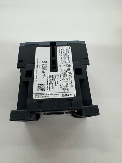 Siemens Power Contactor 3RT2016-2BB42 m01042