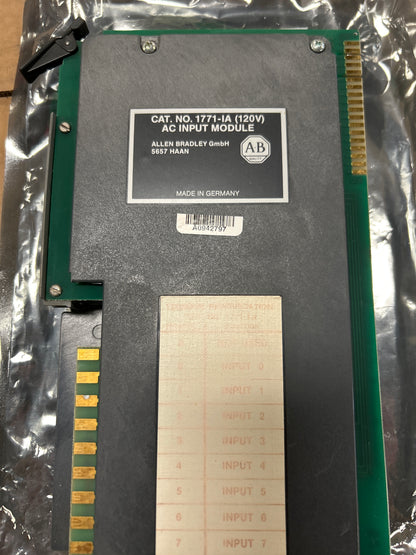 Allen-Bradley AC Input Module 1771-IA m02481 120V AC
