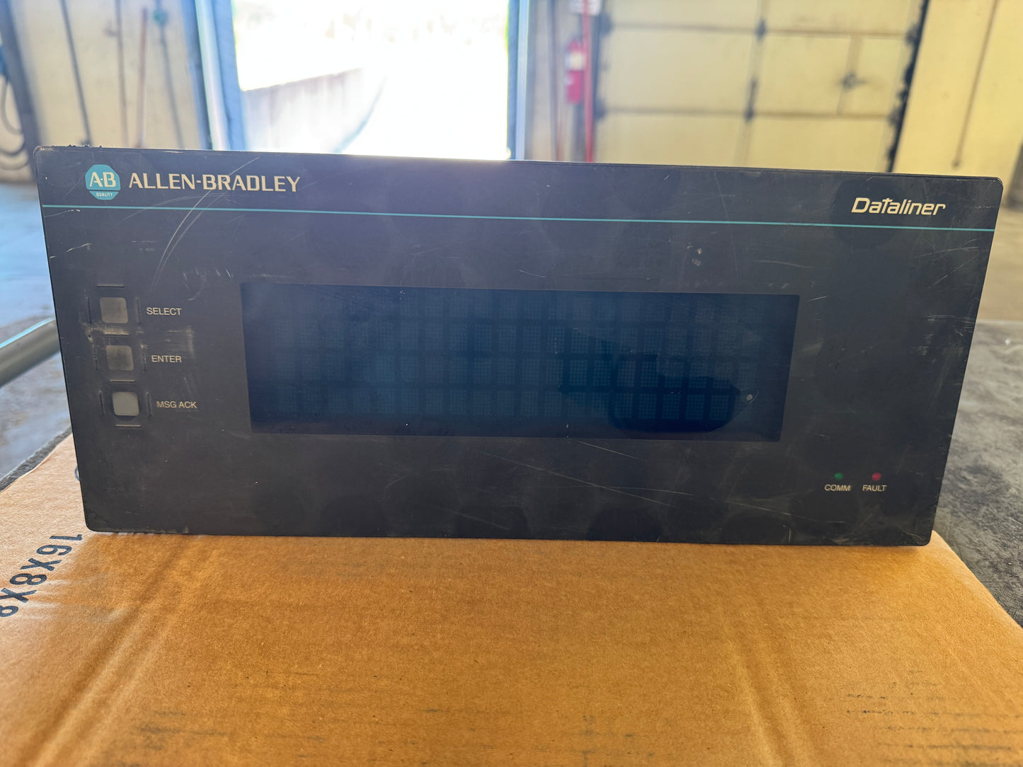 Allen-Bradley 2706-E43J32B1 Dataliner Message Display 85-264V AC 01621