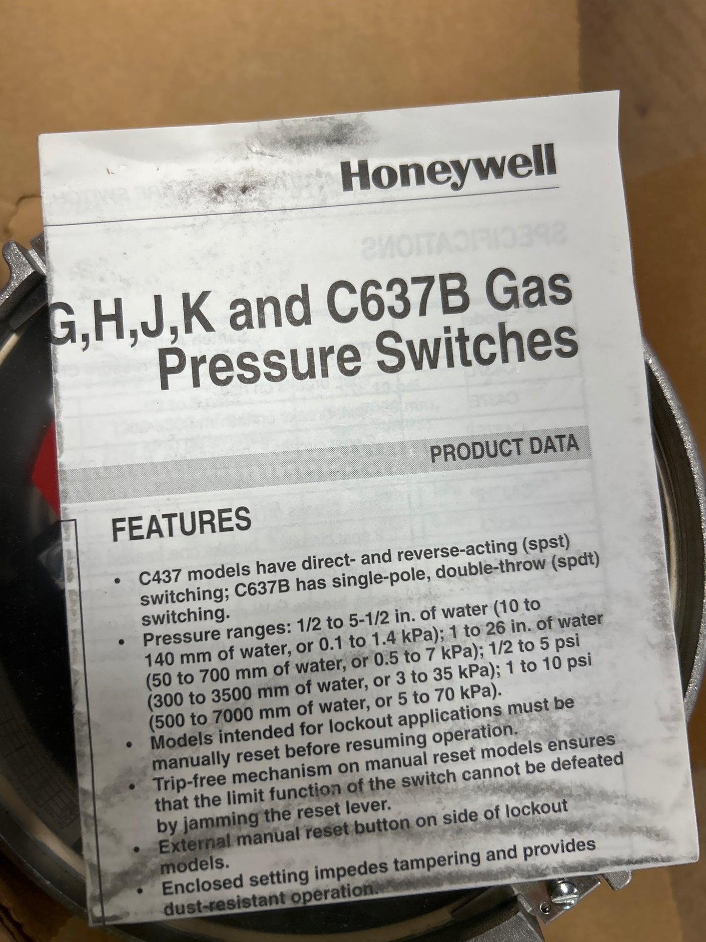 Honeywell Gas Pressure Switch C437D-EGH 1/2 In. NPT 0 to 5 PSI