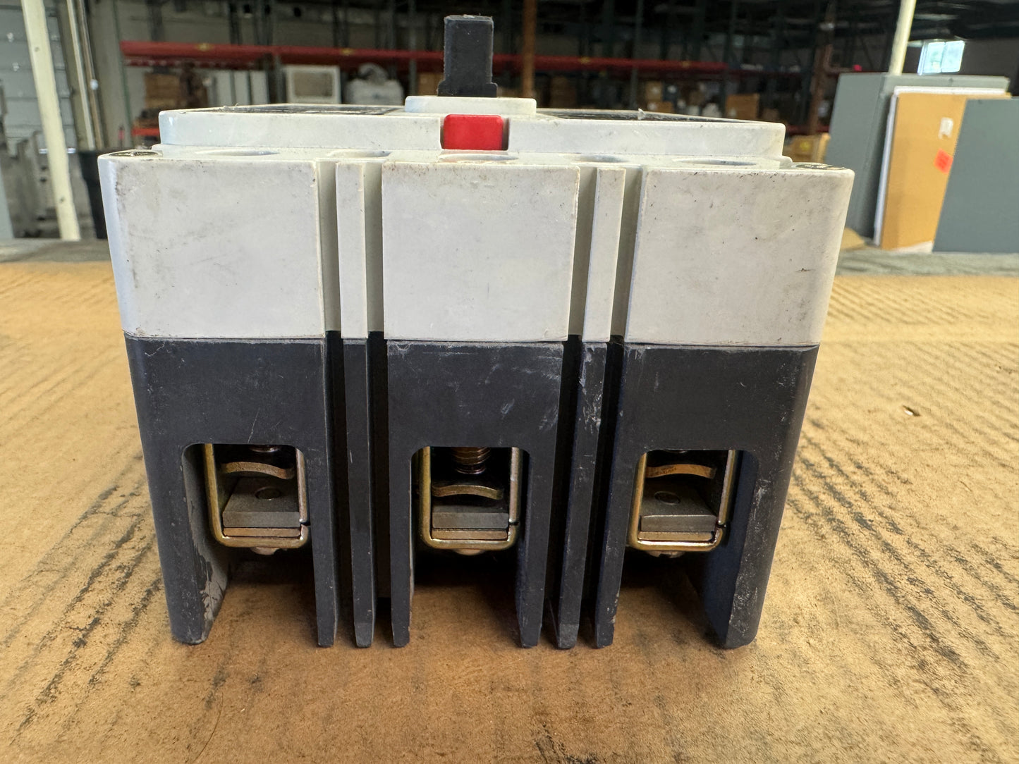 Cutler-Hammer HMCP003A0C Motor Circuit Protector 600 VAC / 250 VDC Untested Surplus 1756