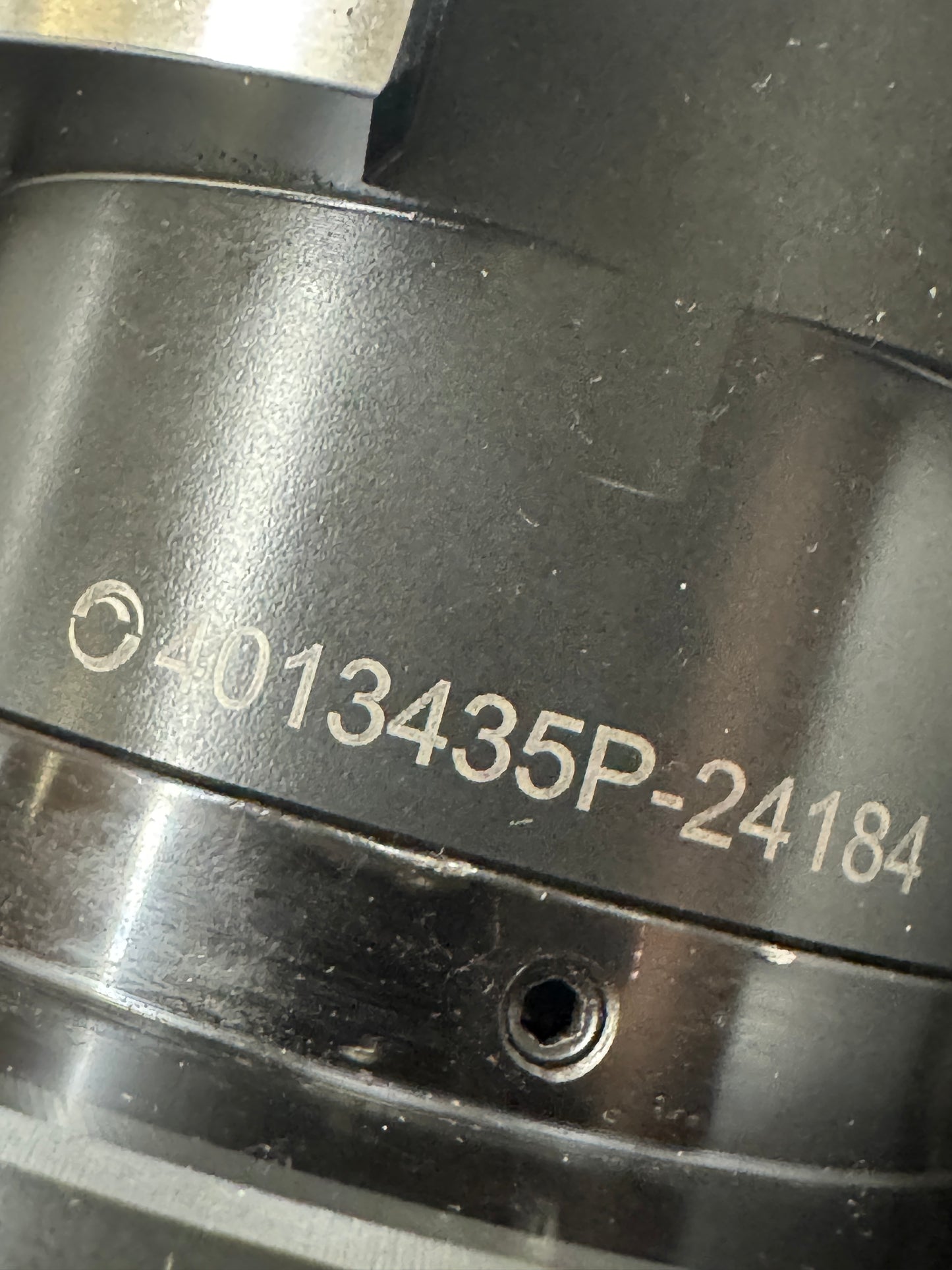 Alberti Right Angle Head T90-3.5 | CAT50 | ER32 Output, 40 Bar Coolant | Orientation: Radial | Coolant Through