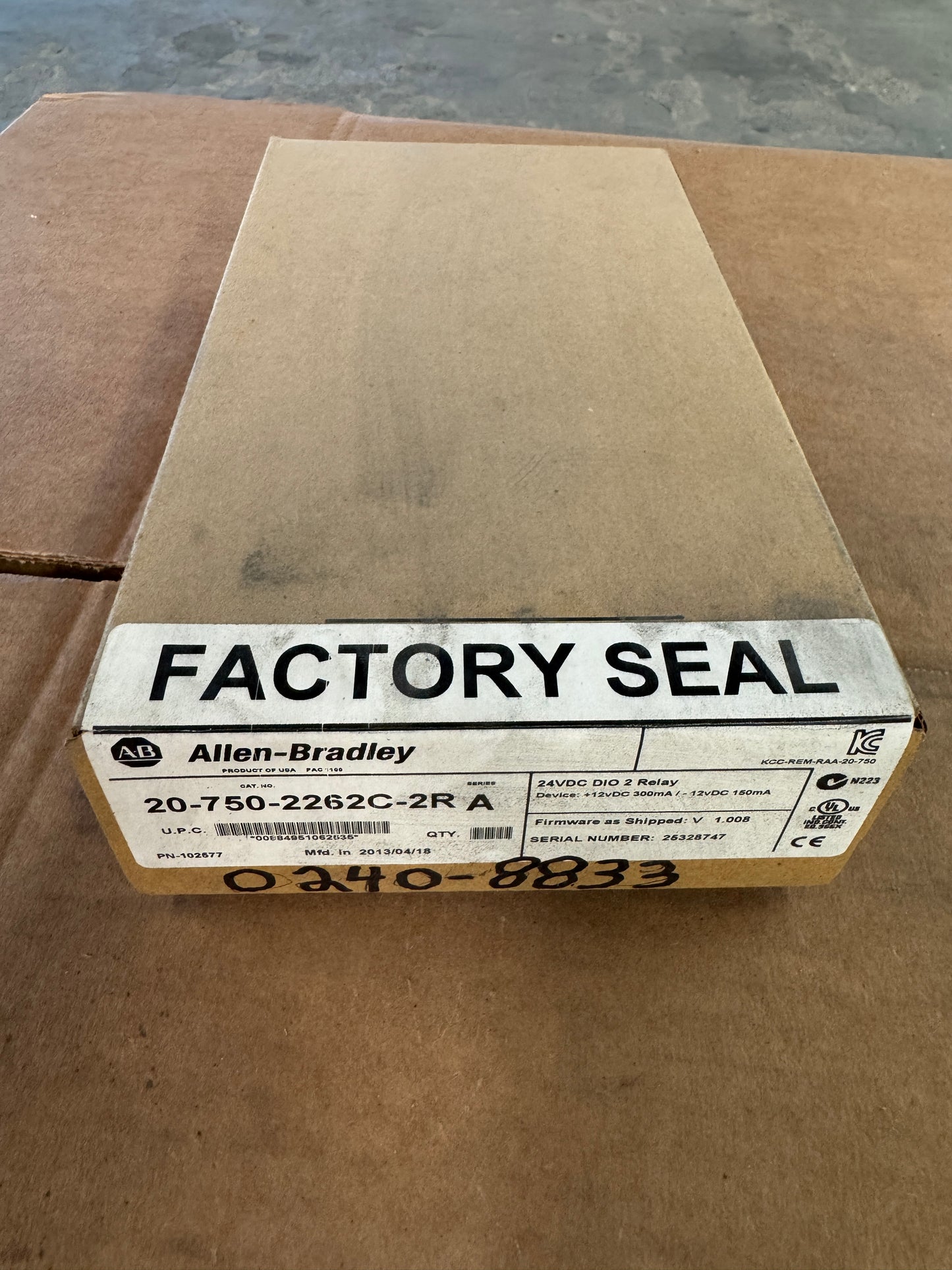 Allen-Bradley I/O Option Module 20-750-2262C-2R 24 VDC