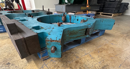 Lathe Steady Rest | 30 in. Bore Opening | Orientation: Axial