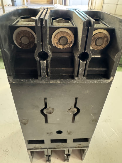 General Electric Molded Case Circuit Breaker TFJ236175 600V AC / 250V DC