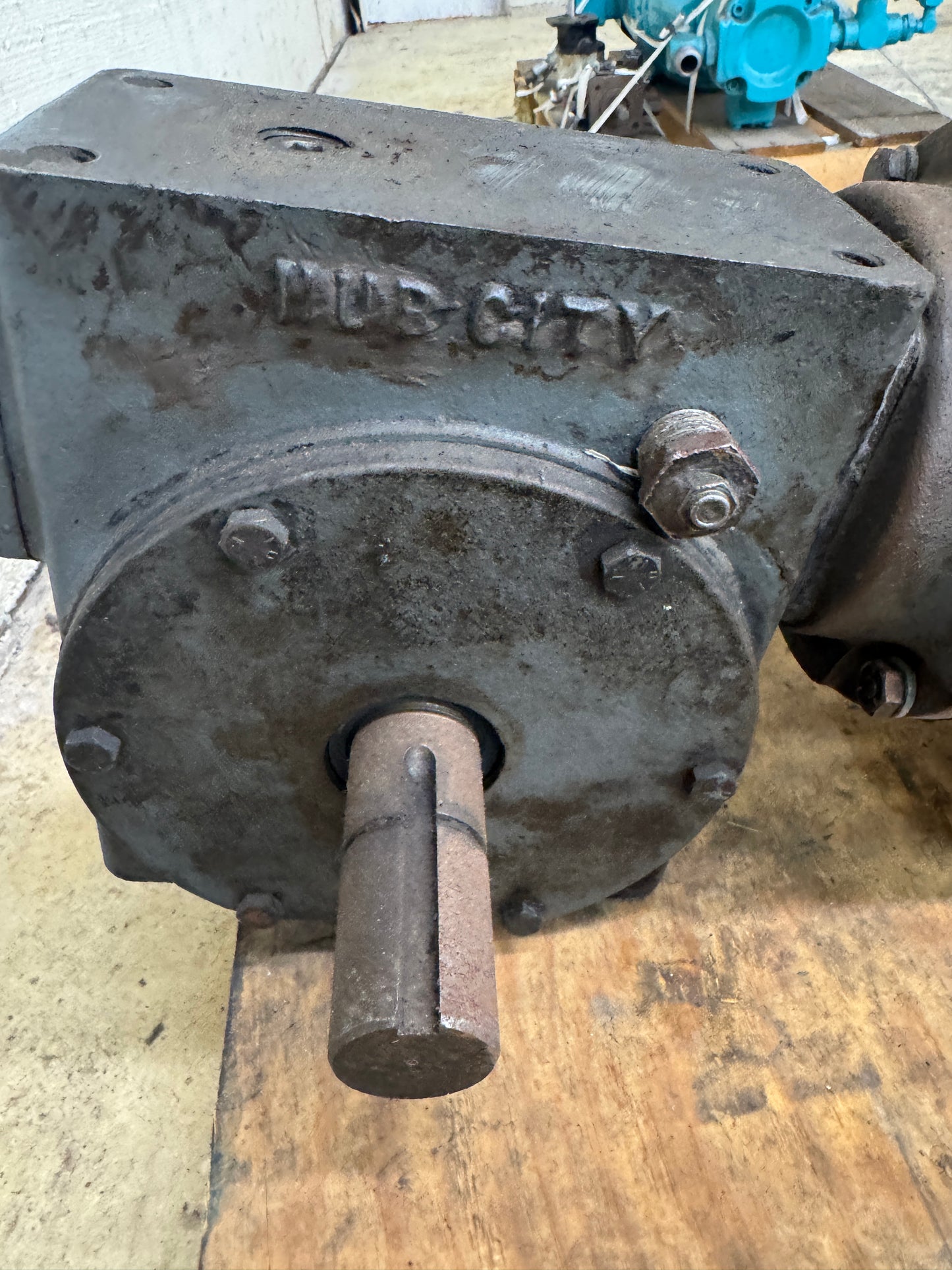 Baldor / Hub City Gearmotor CEM3558T - 2 HP 1800 RPM