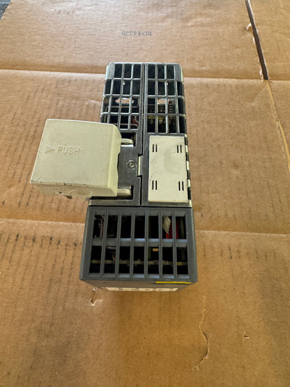 Siemens 6EP4437-8XB00-0CY0 Power Supply Extension Module 24V DC Untested Surplus