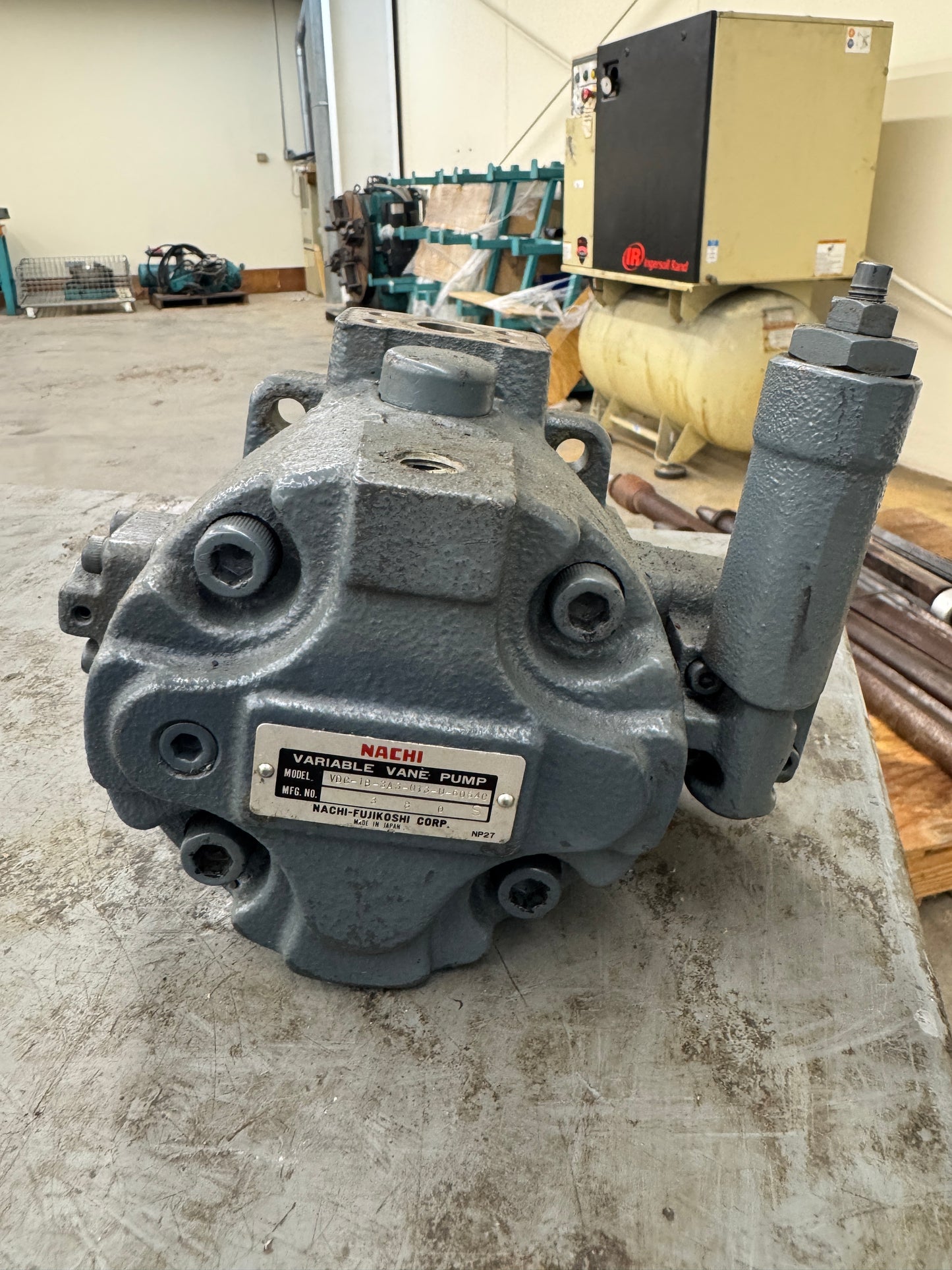 Nachi Variable Vane Pump VDC-1B-3A3-Q13-U-6064C