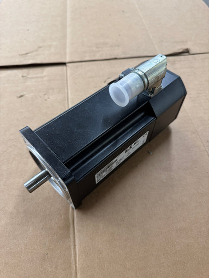 B&R Servo Motor 8LSA35.DB030S200-3 - 1 kW 3000 RPM m00901