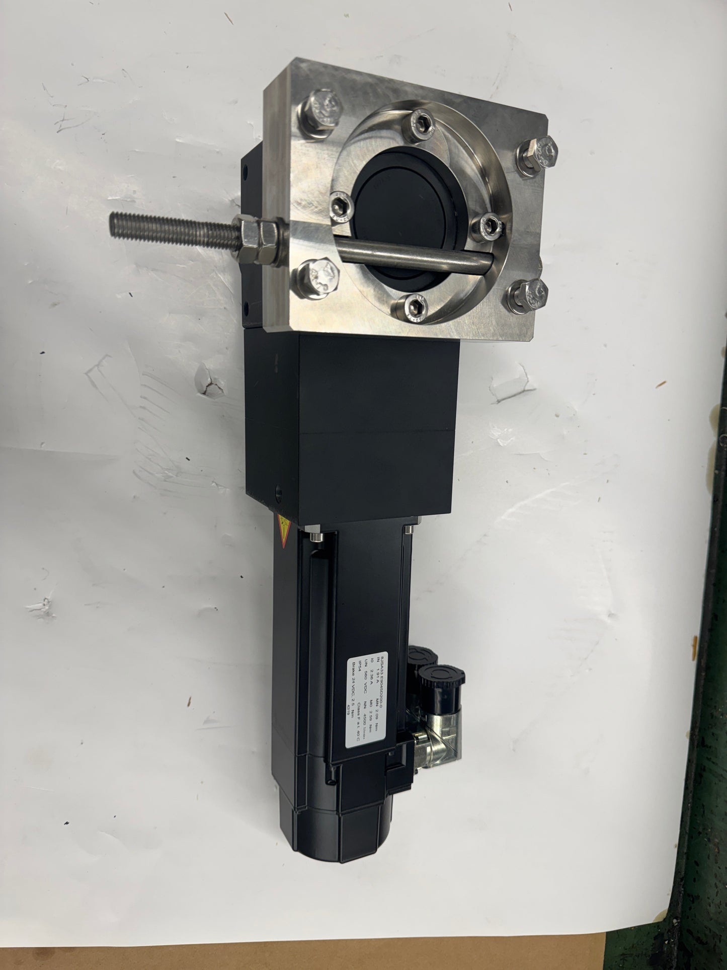 B&R Automation Servo Gearmotor Assembly 8JSA33.E9045D200-0 - Variable 4000 RPM