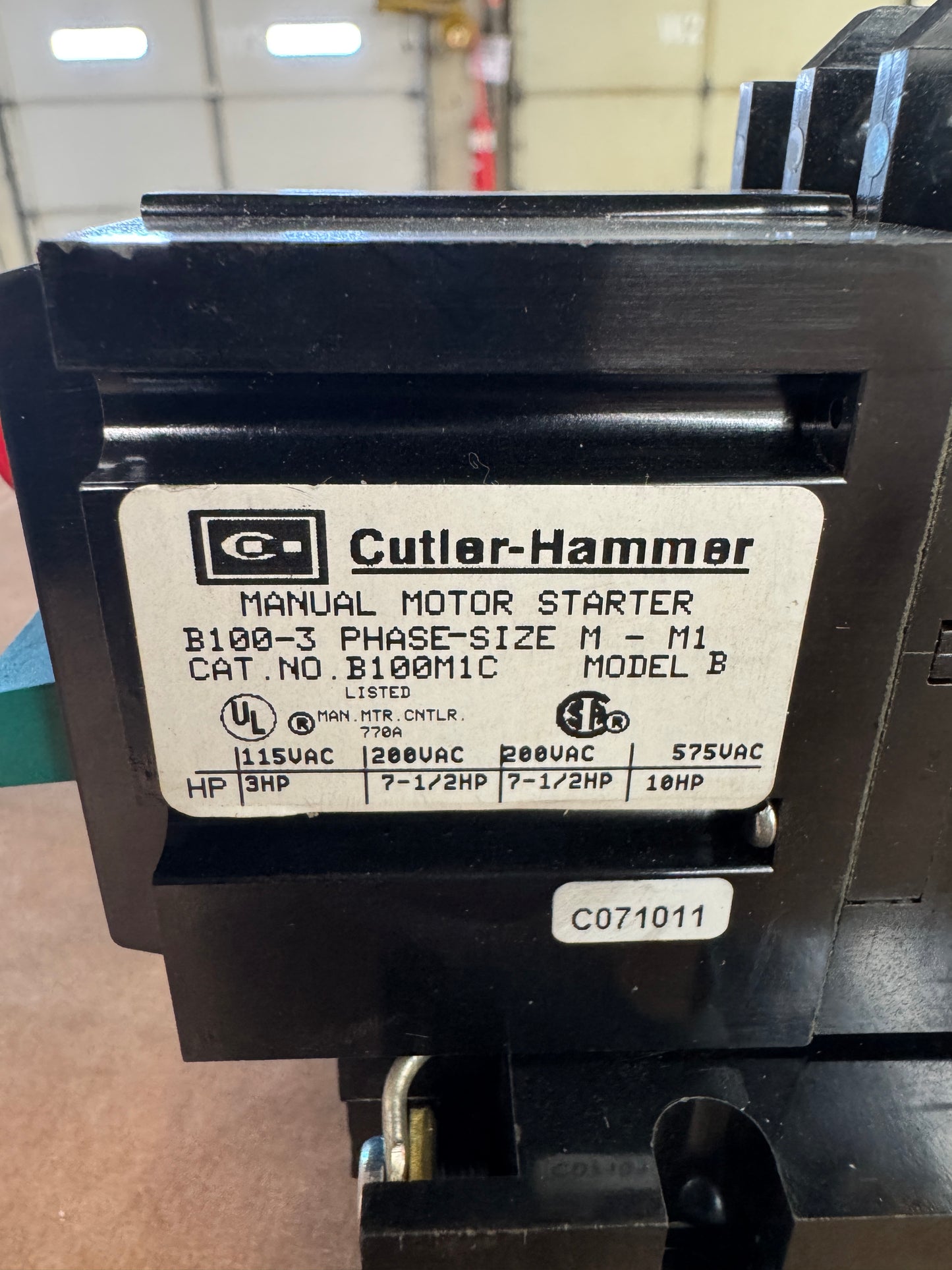 Eaton Cutler-Hammer Manual Motor Starter B100M1C 600VAC