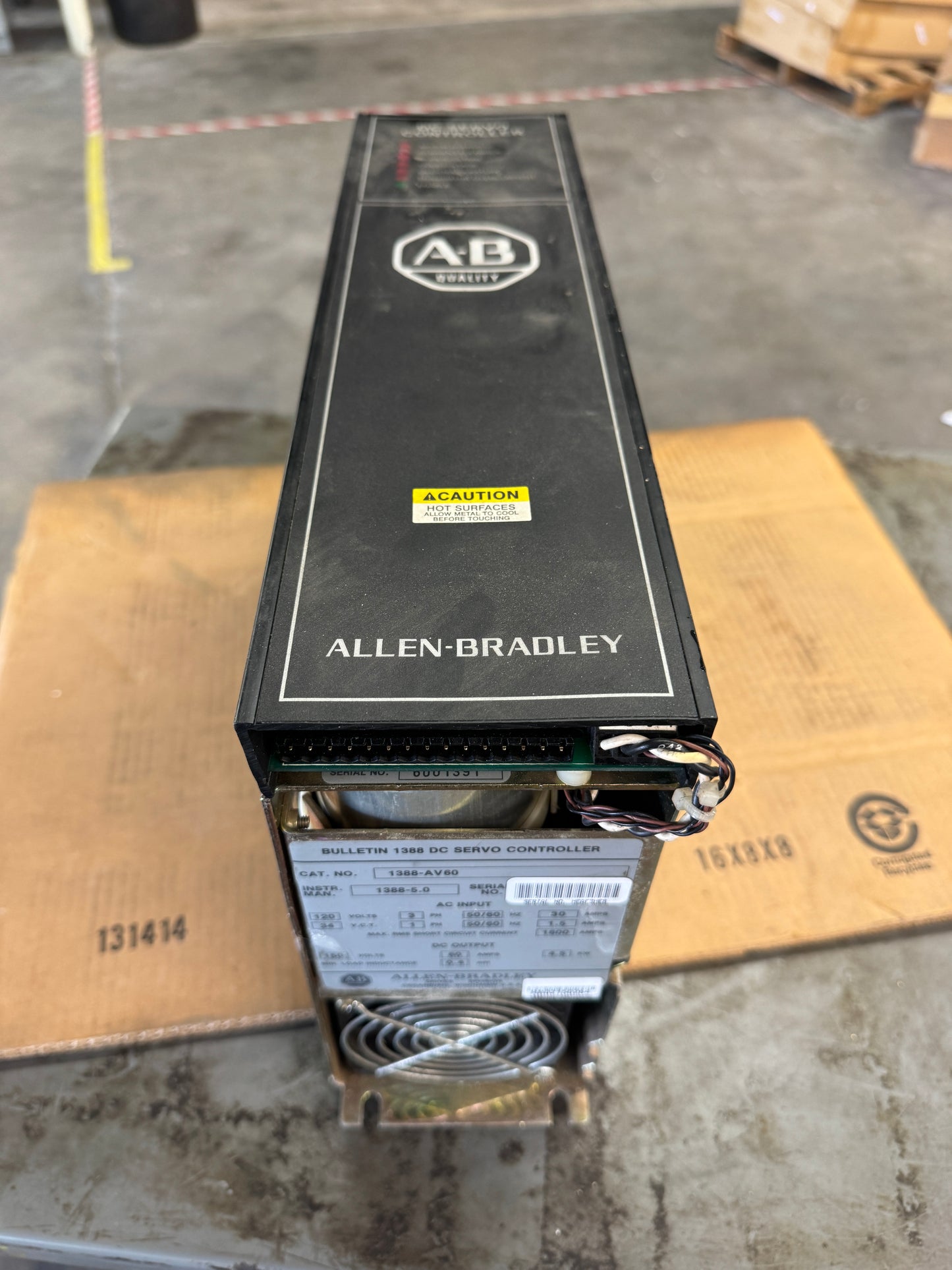 Allen-Bradley 1388-AV60 DC Servo Controller