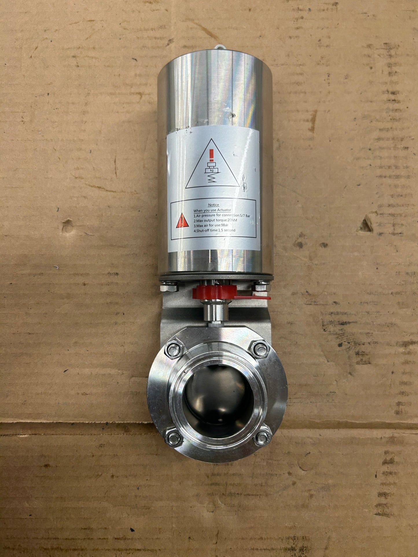 Adamant Pneumatic Butterfly Valve AV-1PC-2VNC-304-S 2 In. Tri-Clamp 145 PSI