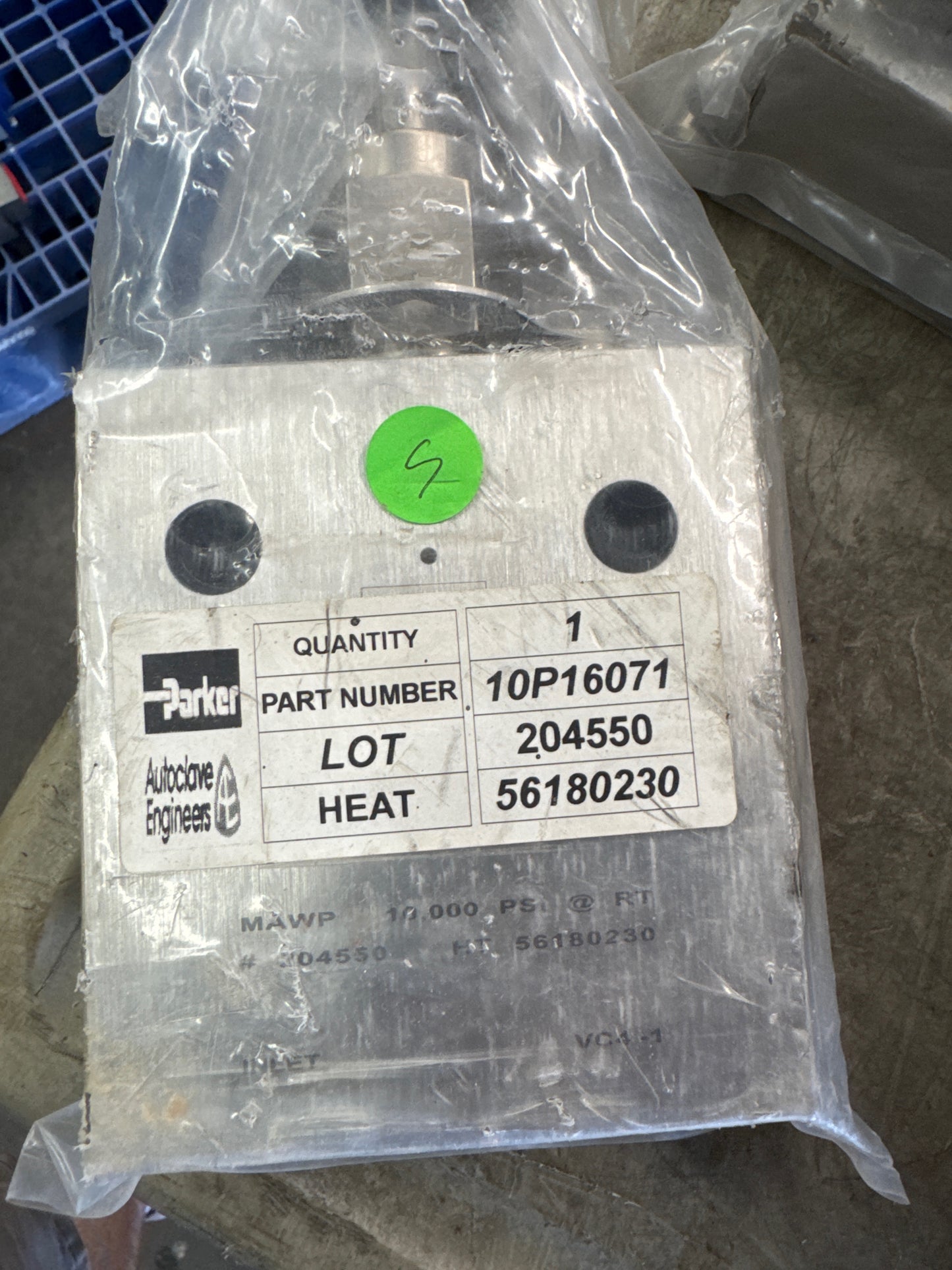 Parker Autoclave Engineers Pipe Needle Valve 10P16071 1 In. Pipe Size 10,000 PSI