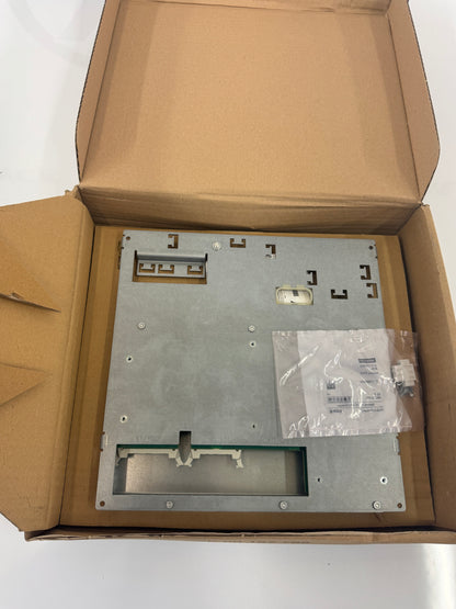 Siemens 6FC5312-0DA00-0AA2 24 VDC Thin Client Unit m00046