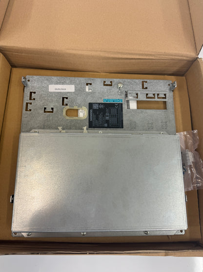 Siemens 6FC5312-0DA00-0AA2 24 VDC Thin Client Unit m00046