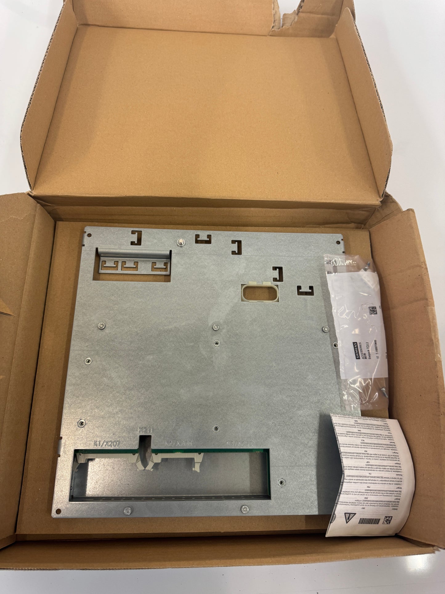 Siemens 6FC5312-0DA00-0AA2 24 VDC Thin Client Unit