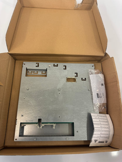 Siemens 6FC5312-0DA00-0AA2 24 VDC Thin Client Unit