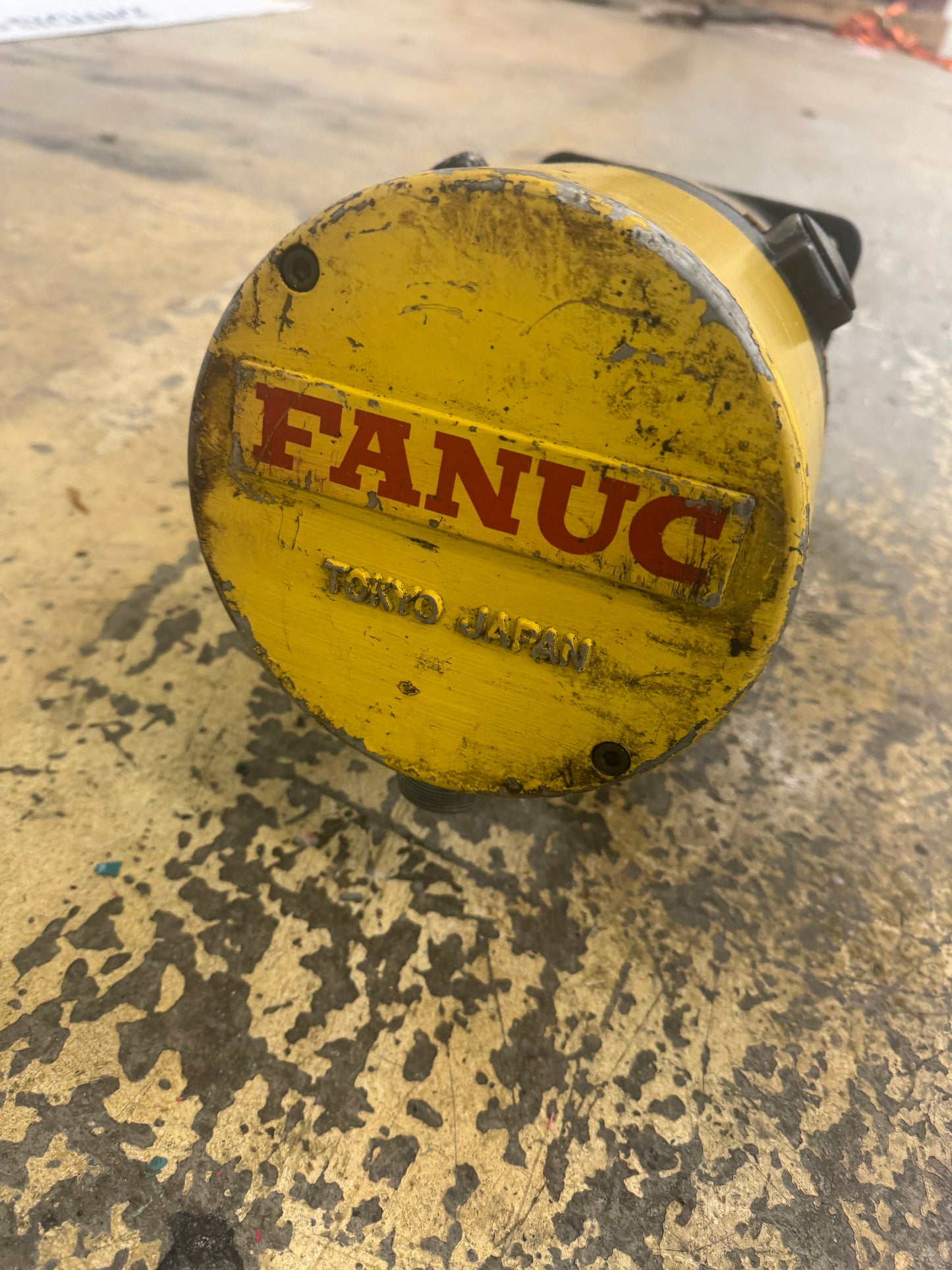 Fanuc A06B-0651-B.005 DC Servo Motor Model 10M