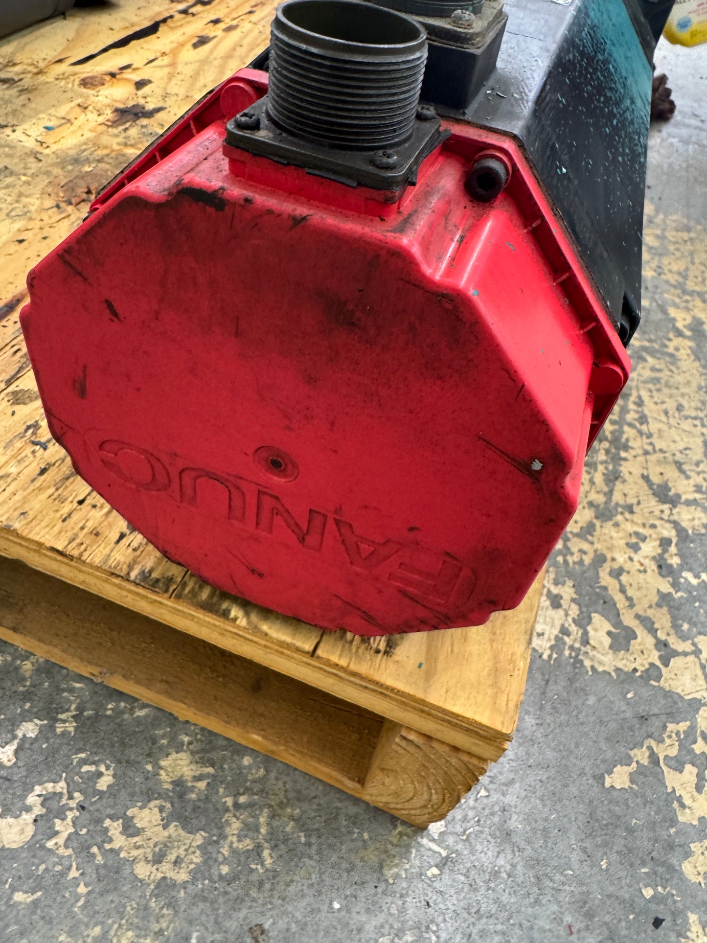 Fanuc Model 30S AC Servo Motor A06B-0590-B074  - 5 kW 1200 RPM