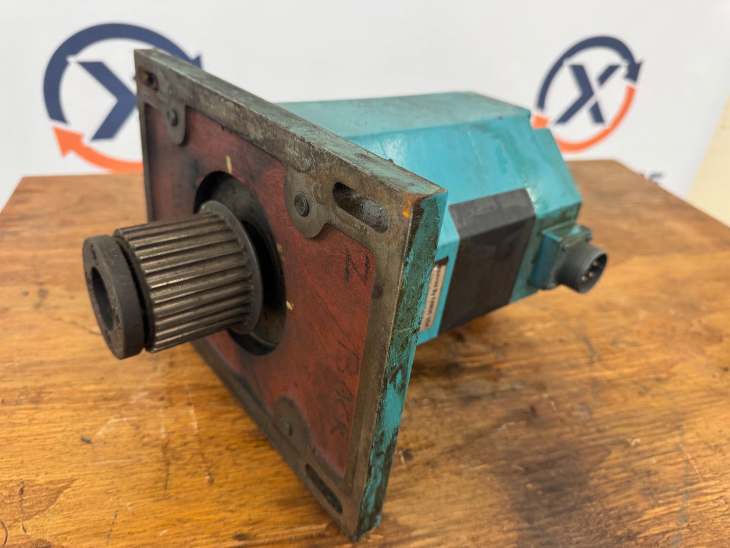 Fanuc DC Servo Motor Model 20M / A06B-0652 Series - 3 kW 1500 RPM