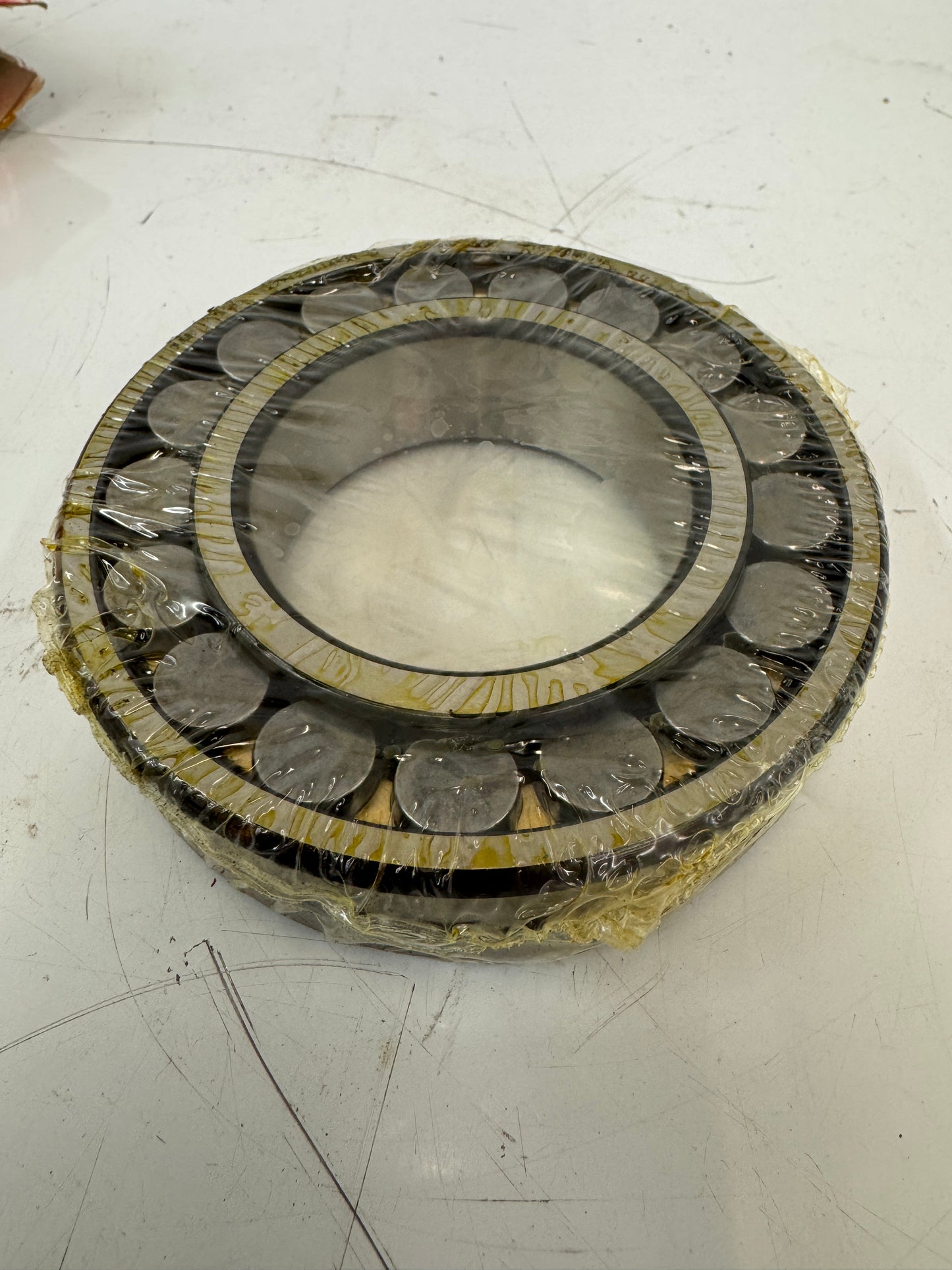 FAG 22212-E1A-XL-M Spherical Roller Bearing – 60mm ID x 110mm OD x 28mm Width – New m00171