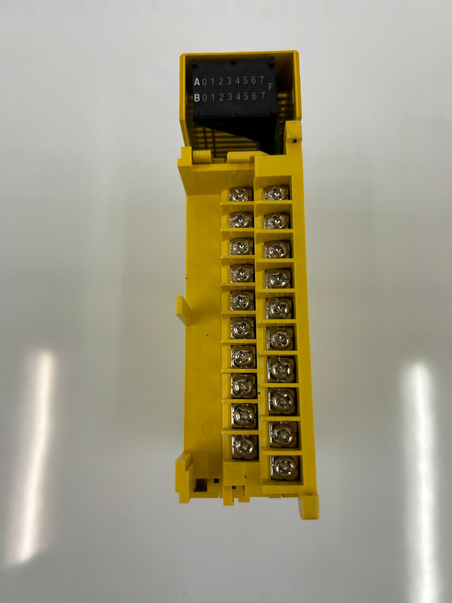 FANUC A03B-0819-C161 AOR16G 250 VAC / 30 VDC Relay Output Module