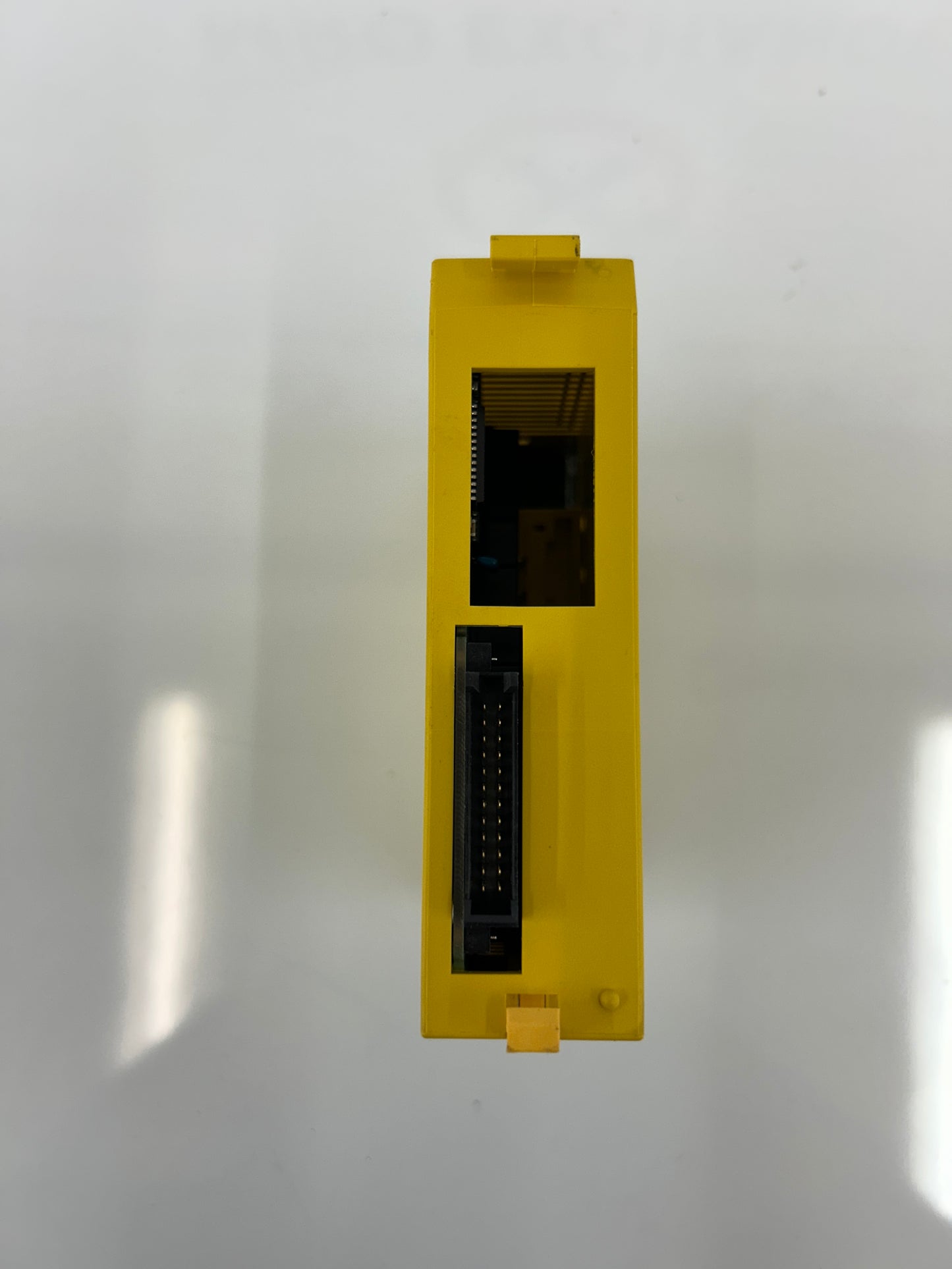 FANUC A03B-0819-C161 (AOR16G) 250 VAC / 30 VDC I/O Relay Output Module m00023