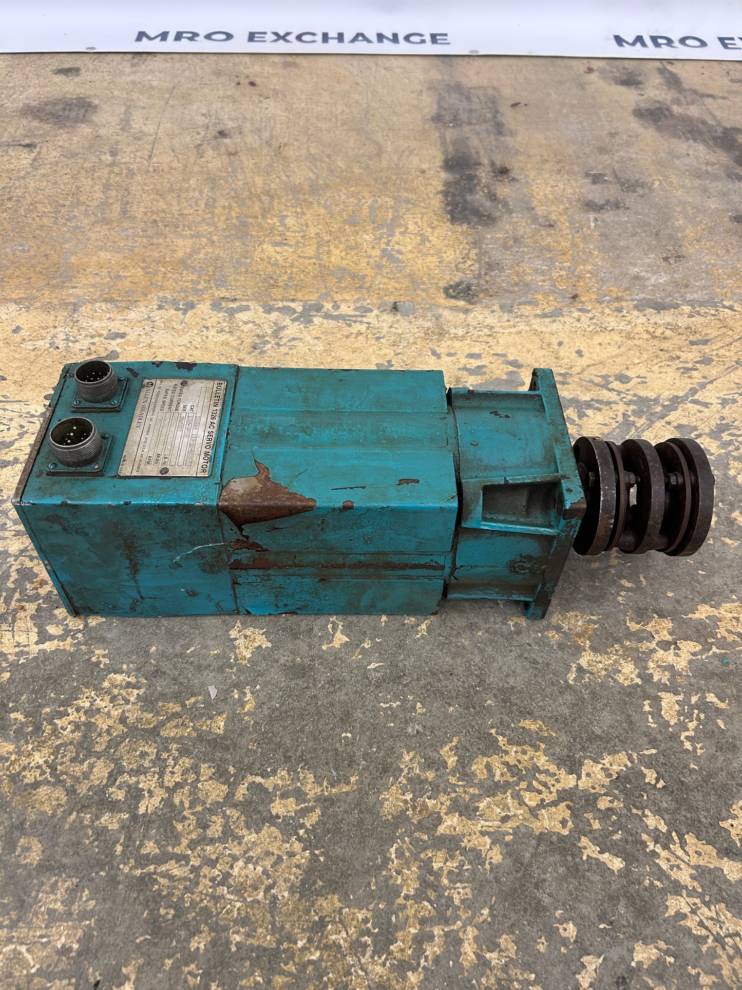 Allen-Bradley 1326-APB2E Servo Motor 7 HP 3000 RPM