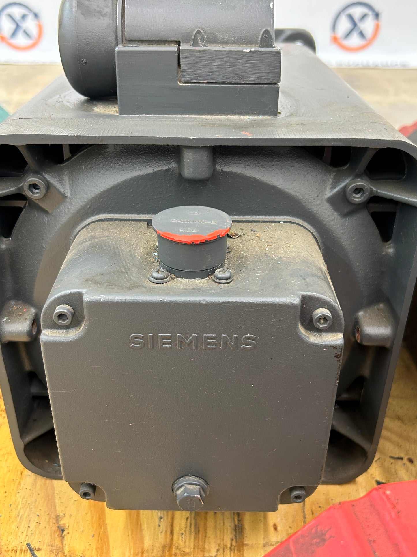 Siemens 1FT5132-0AF71-1-Z AC Brushless Servo Motor Variable 3000 RPM