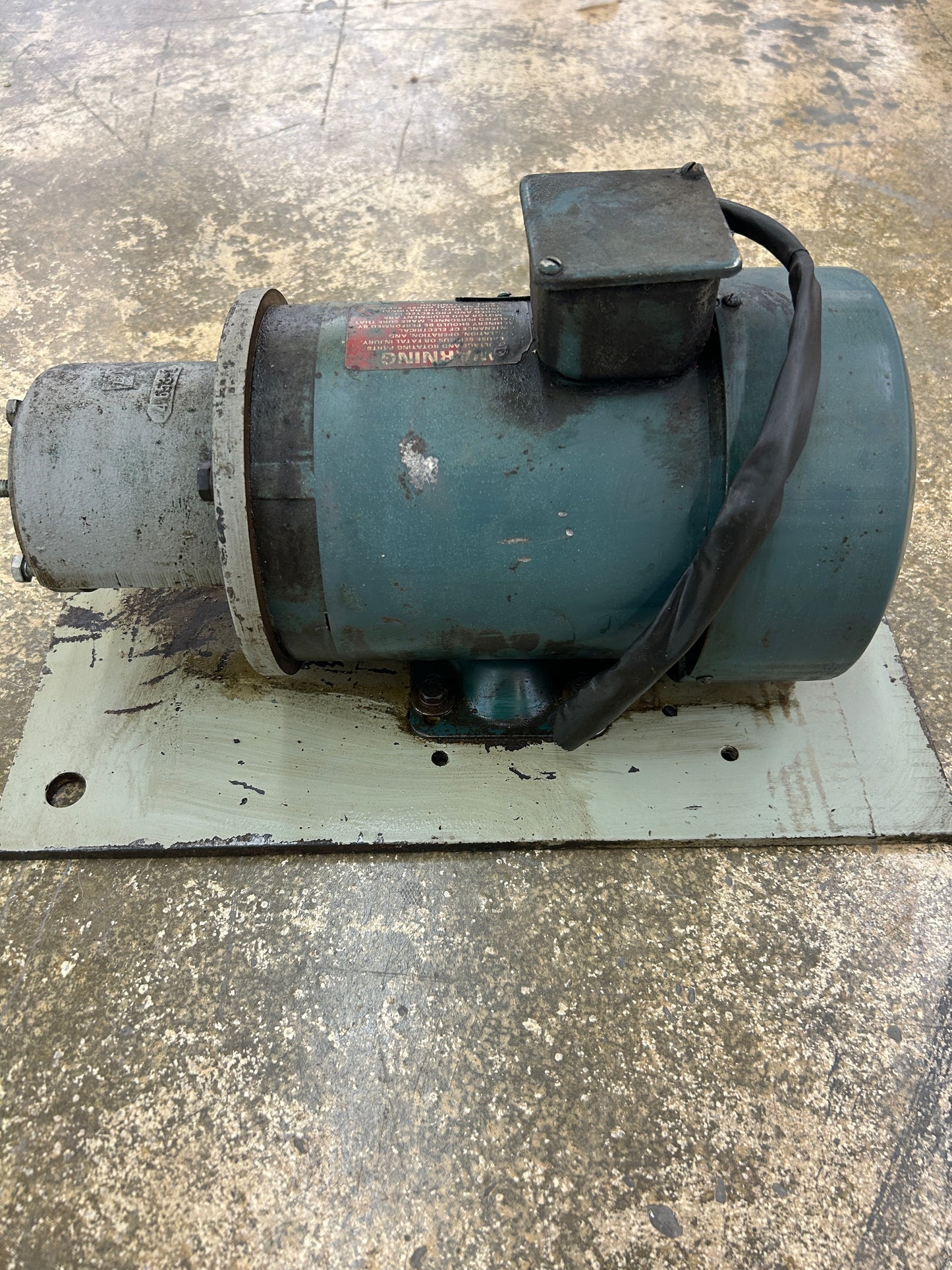 Reliance Electric AC Motor 436273-WC / P56C - 1 HP 1800 RPM