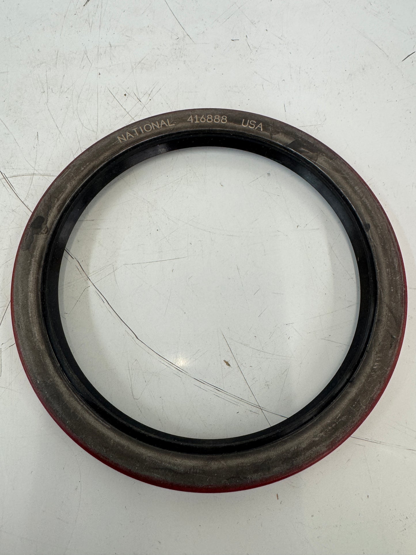 Timken National 416888 Radial Shaft Oil Seal – 4.500" ID x 5.500" OD x 0.500" Width – New