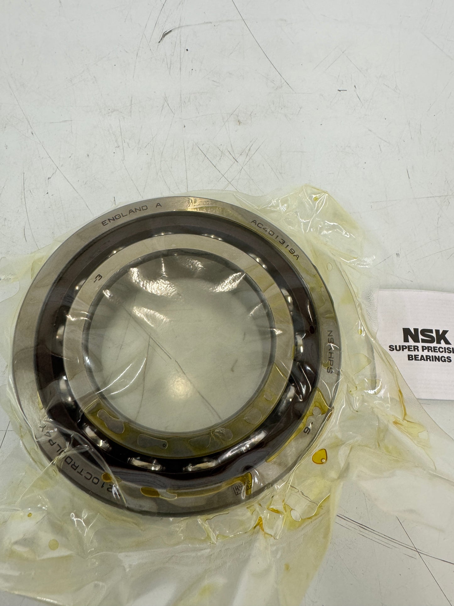 NSK Bearing 7210CTRDL P4Y 50 mm ID x 90 mm OD x 20 mm Width - NEW