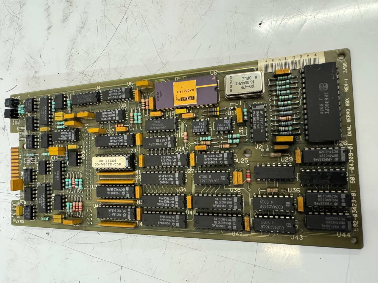 Giddings & Lewis Dual Servo SBX Board 501-04309-01