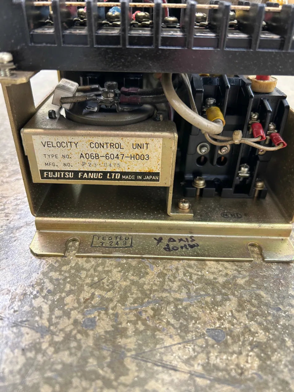 Fanuc (Fujitsu Fanuc Ltd) Velocity Control Unit A06B-6047-H003 200V AC 3 Phase m00646