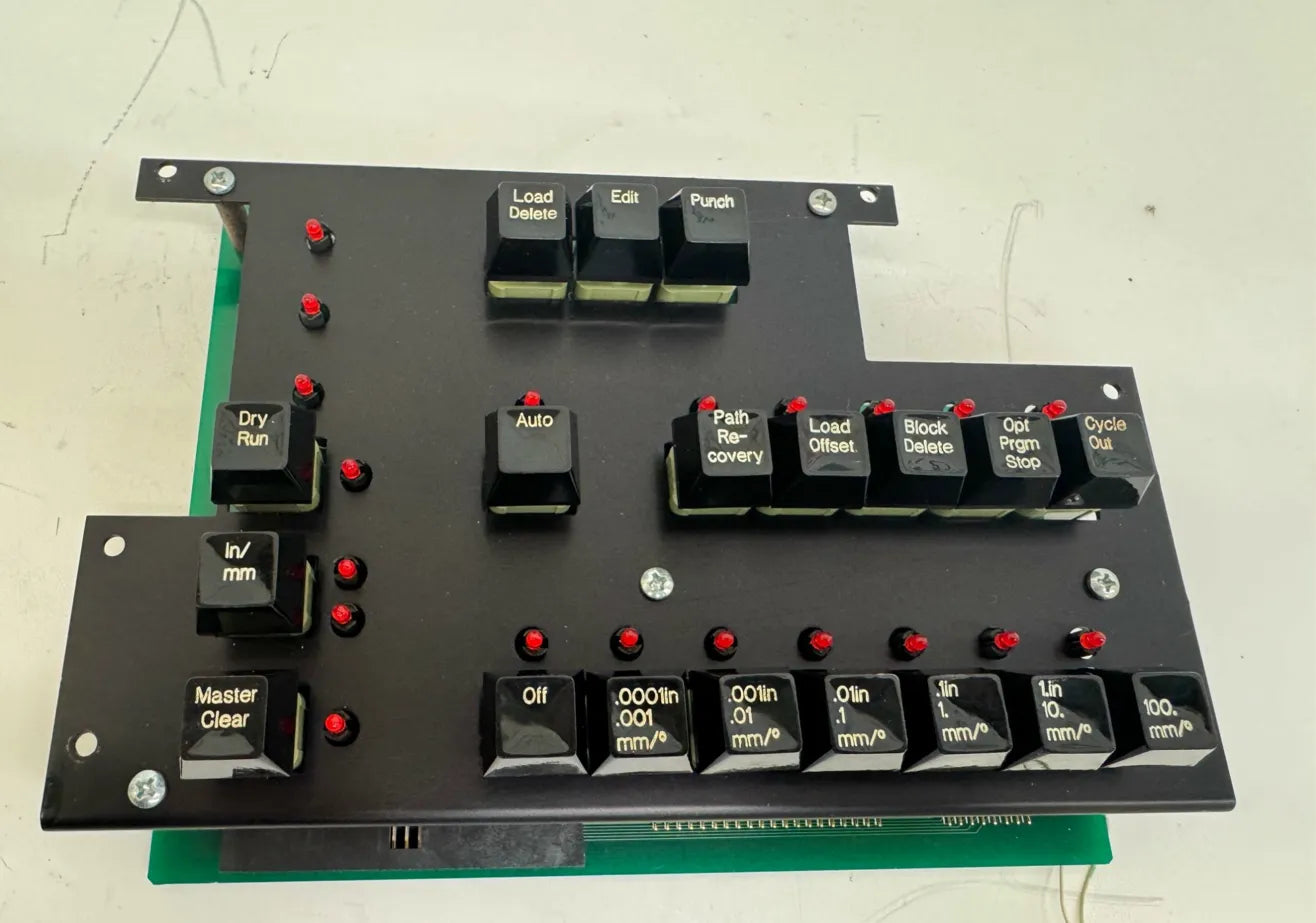 Giddings & Lewis (Fives) Upper Panel Operator Board 502-03432-01 / 501-04318-01